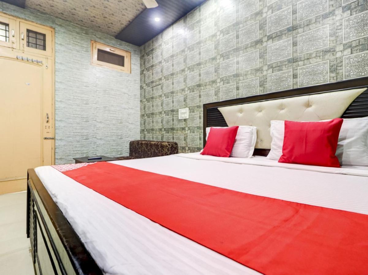 Oyo 77454 Hotel Prince Palace Patiala Luaran gambar